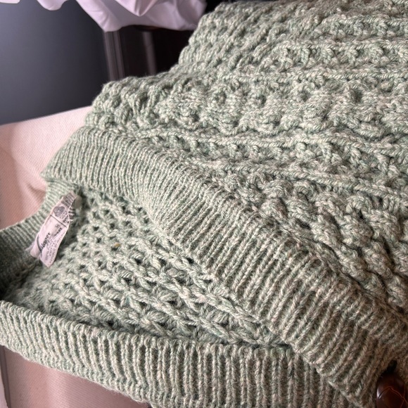 Vintage GAP Of DUNLOE INDUSTRIES/Pure Wool Handloomed Sweater green chunky - Picture 8 of 14